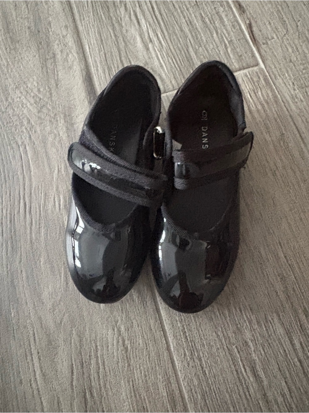 Danskin Girls' Black Patent Mary Jane Tap Shoes